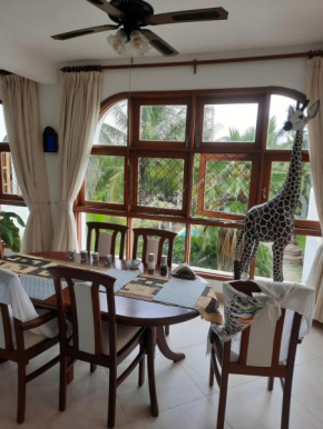 Comfort apartment in the heart of Diani four 2